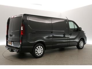 Nissan Primastar 2.0 dCi L2H1 Acenta 150PK Automaat Airco Cruise LED Trekhaak 3 Persoons PDC