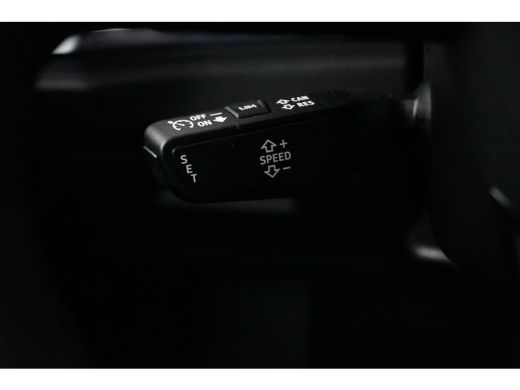 Audi Q3 35 TFSI 150PK Advanced Edition | TREKHAAK | STOELVERW. | ELEKTR. A. KLEP ActivLease financial lease