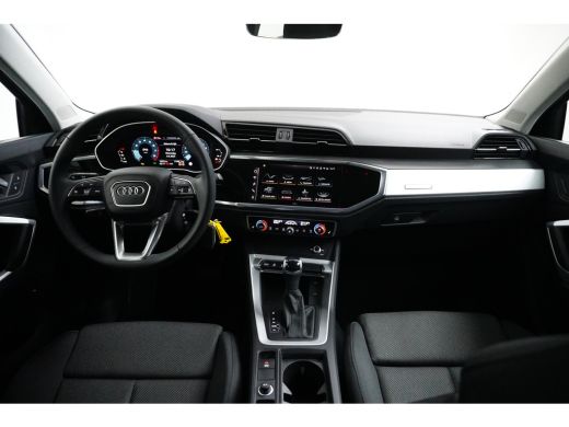 Audi Q3 35 TFSI 150PK Advanced Edition | TREKHAAK | STOELVERW. | ELEKTR. A. KLEP ActivLease financial lease