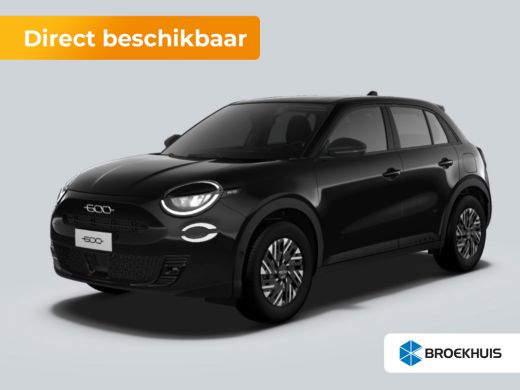 Fiat 600 Black Edition | 16" stalen velgen met Bi-color cover | Airconditioning handmatig | Apple Carplay®... Fiat 600 Black Edition | 16" stalen velgen met Bi-color cover | Airconditioning handmatig | Apple Carplay®...
