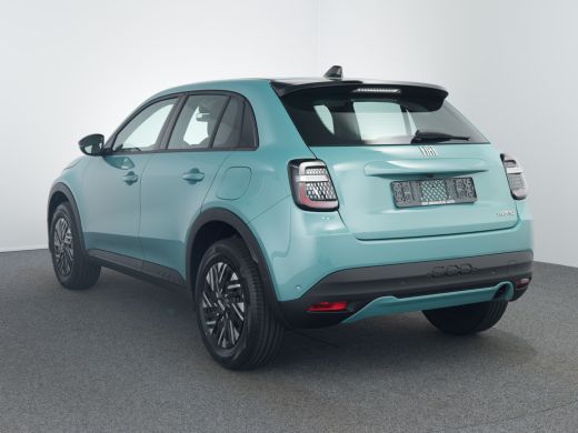 Fiat 600 Urban | 10,25" touchscreen radio met Bluetooth, DAB & USB | 16" stalen velgen met Bi-color cover ... ActivLease financial lease