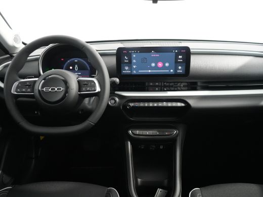Fiat 600 Urban | 10,25" touchscreen radio met Bluetooth, DAB & USB | 16" stalen velgen met Bi-color cover ... ActivLease financial lease