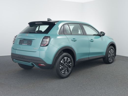 Fiat 600 Urban | 10,25" touchscreen radio met Bluetooth, DAB & USB | 16" stalen velgen met Bi-color cover ... ActivLease financial lease
