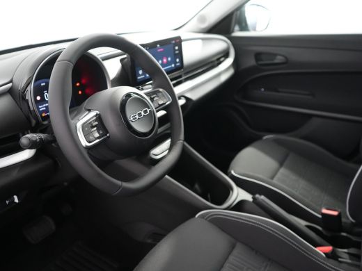 Fiat 600 Urban | 10,25" touchscreen radio met Bluetooth, DAB & USB | 16" stalen velgen met Bi-color cover ... ActivLease financial lease