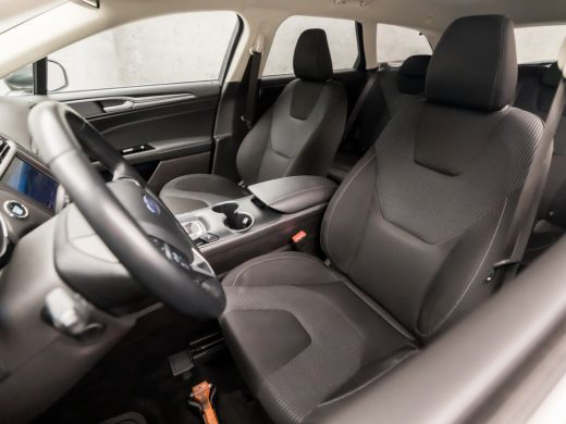 Ford Mondeo Wagon 2.0 IVCT HEV Titanium 191Pk Automaat (APPLE CARPLAY, GROOT NAVI, CAMERA, STOELVERWARMING, E... ActivLease financial lease