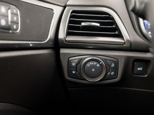 Ford Mondeo Wagon 2.0 IVCT HEV Titanium 191Pk Automaat (APPLE CARPLAY, GROOT NAVI, CAMERA, STOELVERWARMING, E... ActivLease financial lease