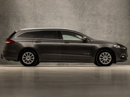 Ford Mondeo Wagon 2.0 IVCT HEV Titanium 191Pk Automaat (APPLE CARPLAY, GROOT NAVI, CAMERA, STOELVERWARMING, E... ActivLease financial lease