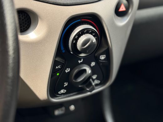 Peugeot 108 1.0 e-VTi Active | Airco | Audio installatie | Bestuurdersstoel in hoogte verstelbaar ActivLease financial lease