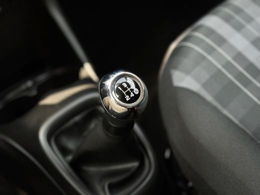 Peugeot 108 1.0 e-VTi Active | Airco | Audio installatie | Bestuurdersstoel in hoogte verstelbaar ActivLease financial lease