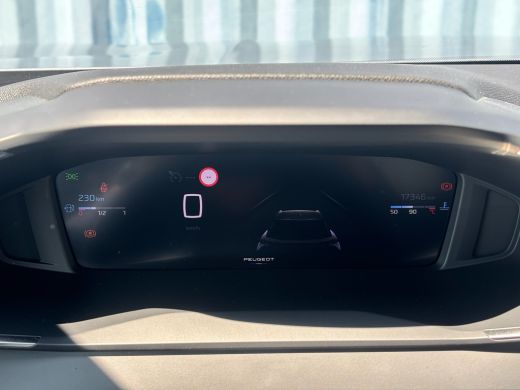 Peugeot 2008 100 Allure | Airco (automatisch) | Apple Carplay/Android Auto|telefoonintegratie premium | Automa... ActivLease financial lease