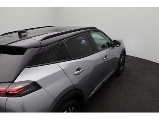Peugeot e-2008 EV GT 54 kWh | Achteruitrijcamera | Airco (automatisch) | Camera voor ActivLease financial lease