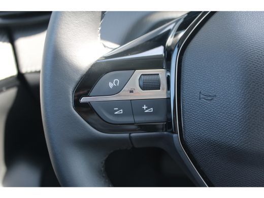 Peugeot e-208 51 kWh 156 PK NIEUW MODEL | WARMTEPOMP | NAVIGATIE + CARPLAY | 4,9% RENTE ActivLease financial lease