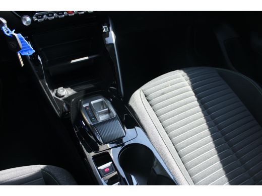 Peugeot e-208 51 kWh 156 PK NIEUW MODEL | WARMTEPOMP | NAVIGATIE + CARPLAY | 4,9% RENTE ActivLease financial lease