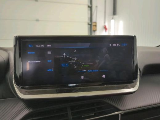 Peugeot e-208 51 kWh 156 PK NIEUW MODEL | WARMTEPOMP | NAVIGATIE + CARPLAY | 4,9% RENTE ActivLease financial lease