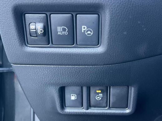 Toyota C-HR 2.0 Hybrid Style | Carplay | Inparkeerhulp | Navigatie | Stoel + stuurverwarming | ActivLease financial lease