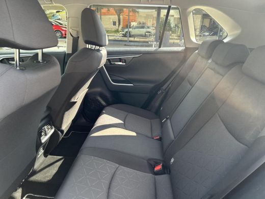 Toyota RAV4 2.5 Hybrid Dynamic ActivLease financial lease