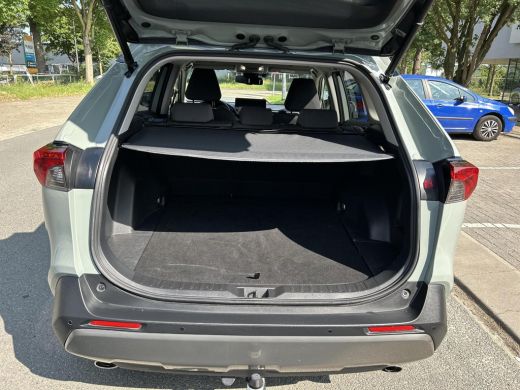 Toyota RAV4 2.5 Hybrid Dynamic ActivLease financial lease