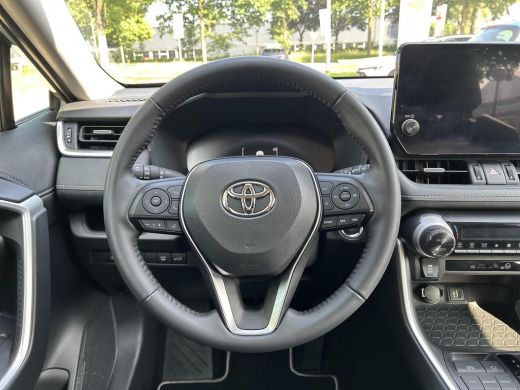 Toyota RAV4 2.5 Hybrid Dynamic ActivLease financial lease