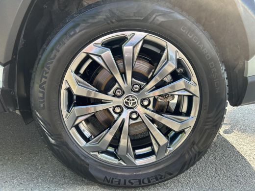 Toyota RAV4 2.5 Hybrid Dynamic ActivLease financial lease