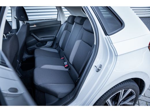 Volkswagen Polo Life Edition | 'App-Connect' draadloze smartphone integratie | Achterlichten LED, luxe uitgevoerd... ActivLease financial lease