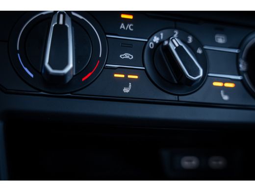 Volkswagen Polo Life Edition | 'App-Connect' draadloze smartphone integratie | Achterlichten LED, luxe uitgevoerd... ActivLease financial lease