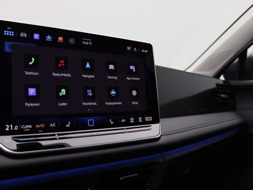 Volkswagen Tiguan 1.5 eHybrid Life Edition 204PK DSG Pano-Schuifdak, Navi via Apple Carplay/Android Auto, Achteruit... ActivLease financial lease