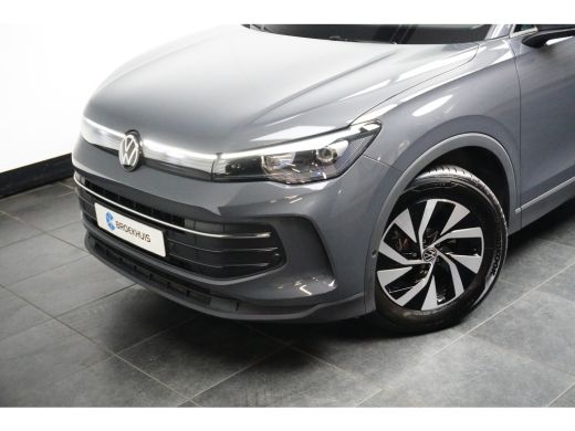 Volkswagen Tiguan 1.5 TSI DSG-7 150PK Life Edition | TREKHAAK | CAMERA | ELEKTR. A. KLEP | STUUR + STOELVERW. ActivLease financial lease