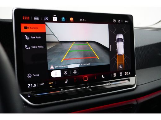Volkswagen Tiguan 1.5 TSI DSG-7 150PK Life Edition | TREKHAAK | CAMERA | ELEKTR. A. KLEP | STUUR + STOELVERW. ActivLease financial lease