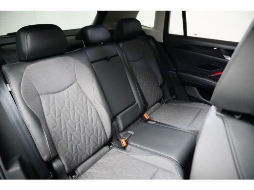 Volkswagen Tiguan 1.5 TSI DSG-7 150PK Life Edition | TREKHAAK | CAMERA | ELEKTR. A. KLEP | STUUR + STOELVERW. ActivLease financial lease