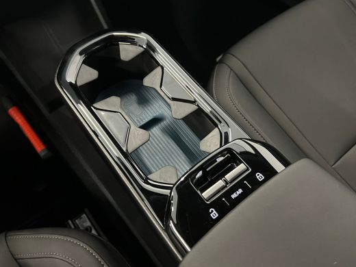 Volvo  EX30 Single Motor Extended Range Core 69 kWh | 11 kW lader | Achteruitrijcamera | Apple Carplay/Androi... ActivLease financial lease