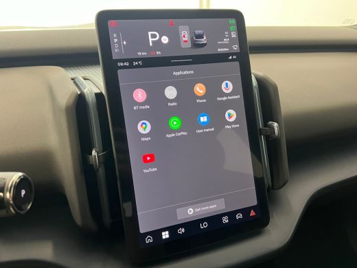 Volvo  EX30 Single Motor Extended Range Core 69 kWh | 11 kW lader | Achteruitrijcamera | Apple Carplay/Androi... ActivLease financial lease