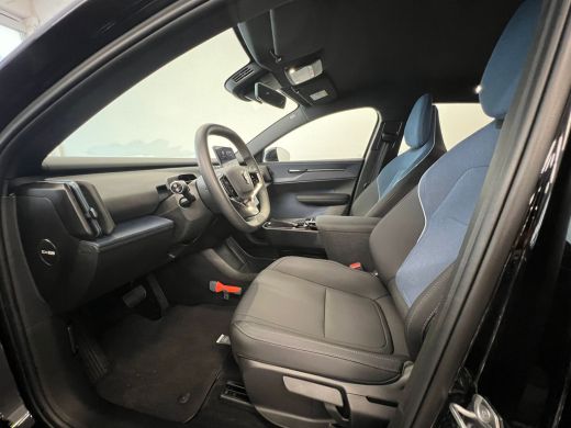 Volvo  EX30 Single Motor Extended Range Core 69 kWh | 11 kW lader | Achteruitrijcamera | Apple Carplay/Androi... ActivLease financial lease