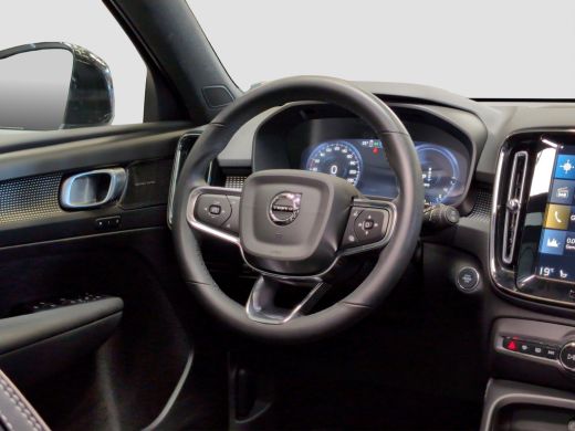Volvo  XC40 1.5 T5 Recharge R-Design | Pano | Trekhaak | H&K | Adap. Cruise ActivLease financial lease