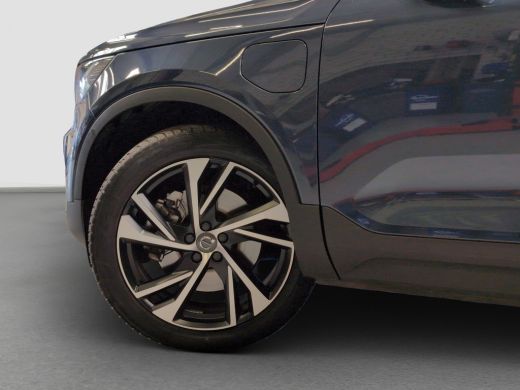 Volvo  XC40 1.5 T5 Recharge R-Design | Pano | Trekhaak | H&K | Adap. Cruise ActivLease financial lease