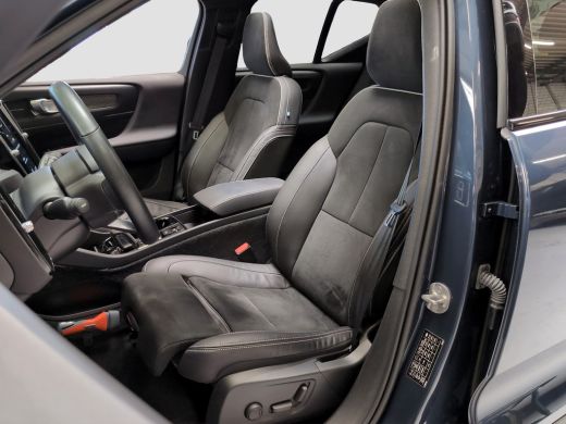 Volvo  XC40 1.5 T5 Recharge R-Design | Pano | Trekhaak | H&K | Adap. Cruise ActivLease financial lease