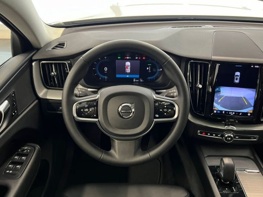 Volvo  XC60 T6 Plug-in hybrid AWD Plus Dark | Achterbank verwarmd | Achteruitrijcamera | Apple Carplay/Androi... ActivLease financial lease