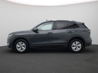 Volkswagen Tiguan 1.5 eHybrid Life Edition 204PK DSG Pano-Schuifdak, Navi via Apple Carplay/Android Auto, Achteruit...