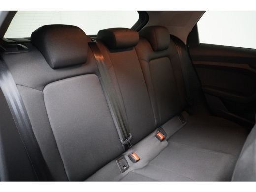 Audi A1 Sportback Sportback 30 TFSI Advanced edition | LED | Navi | Stoelverwarming | Camera | Clima | Lichtmetalen... ActivLease financial lease
