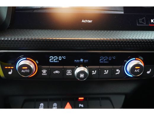 Audi A1 Sportback Sportback 30 TFSI Advanced edition | LED | Navi | Stoelverwarming | Camera | Clima | Lichtmetalen... ActivLease financial lease