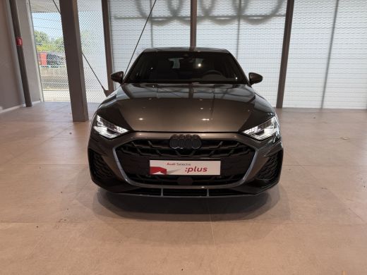 Audi A3 Sportback 45 TFSI e 272pk S edition Competition ActivLease financial lease