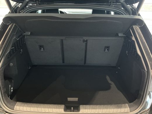 Audi A3 Sportback 45 TFSI e 272pk S edition Competition ActivLease financial lease