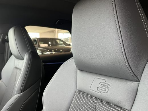 Audi A3 Sportback 45 TFSI e 272pk S edition Competition ActivLease financial lease