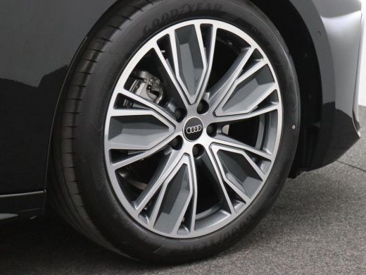 Audi A5 Avant 2.0 TFSI S edition 150PK S-Tronic S-Line, Panoramadak, Matrix-LED verlichting, Side Assist,... ActivLease financial lease