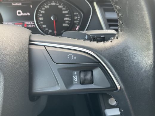 Audi Q5 2.0TDI 191pk Aut Grijs-Kenteken Trekhaak Automaat Nav/Cruise Stoelverw! ActivLease financial lease