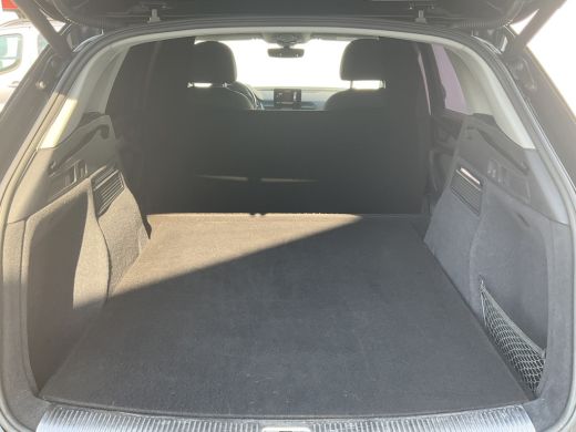 Audi Q5 2.0TDI 191pk Aut Grijs-Kenteken Trekhaak Automaat Nav/Cruise Stoelverw! ActivLease financial lease