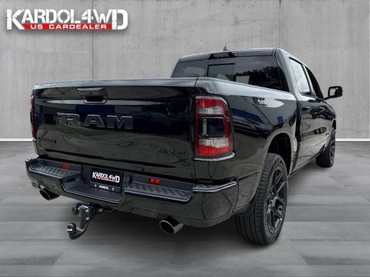 Dodge Ram 1500 1500 5.7 V8 4x4 Crew Cab Laramie | Model24 BPM VRIJ! | Elektr. treeplanken | Head-up | 360gr came... ActivLease financial lease