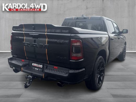 Dodge Ram 1500 1500 5.7 V8 4x4 Crew Cab Laramie | Model24 BPM VRIJ!| Elektr. treeplanken | SPECIAL STRIPING| Hea... ActivLease financial lease
