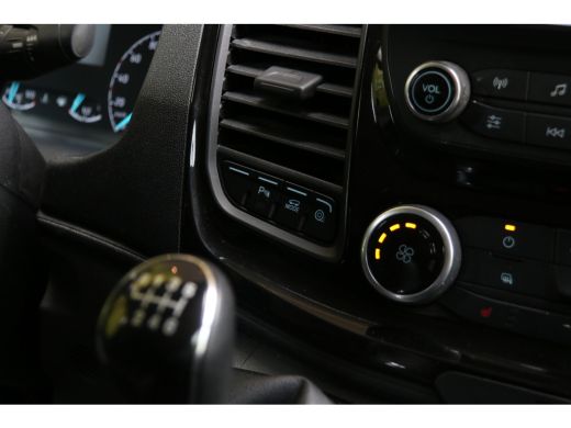 Ford Transit 350 2.0 TDCI L2H2 Trail MHEV 130PK | Camera | Trekhaak | Stoelverwerming ActivLease financial lease