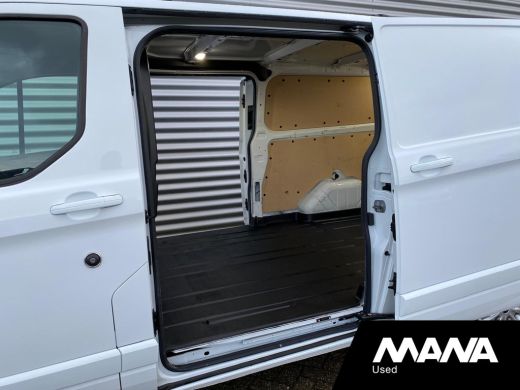 Ford Transit Custom 300 2.0 TDCI L2H1 LIMITED 2X schuif Automaat 170PK LIMITED LED Cruise Camera Sensoren Trekhaak Bl... ActivLease financial lease