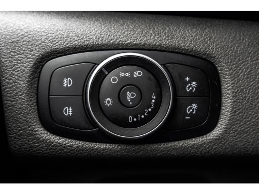 Ford Transit Custom L2H1 | Automaat | 170 PK | 5-Zits | LED | Navigatie | Airco | Cruise | PDC | Euro 6 ActivLease financial lease